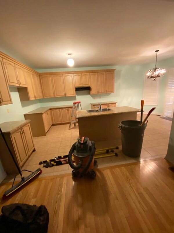 0d414920-bf61-40bf-8c4e-54c1e5955656