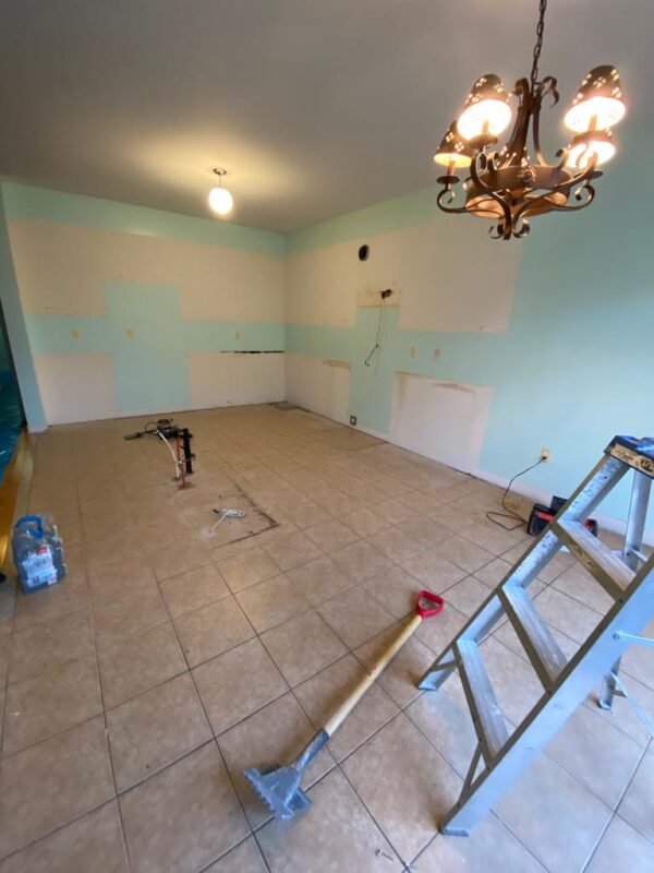 aa98540f-b238-4dae-b4cf-09424e1d37d1